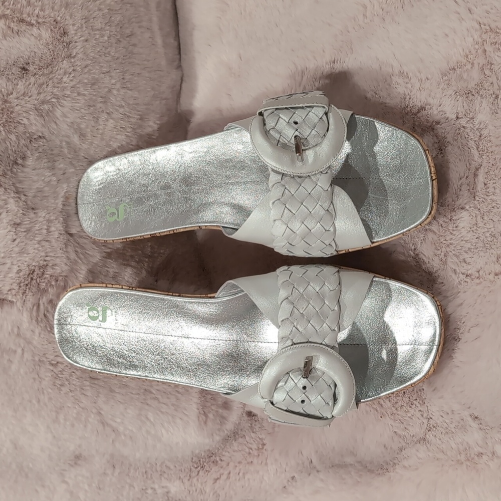 Nike Labs GSeries Silver Wedge